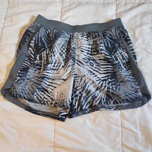 Mens Under Armour 5" Running Shorts - Large